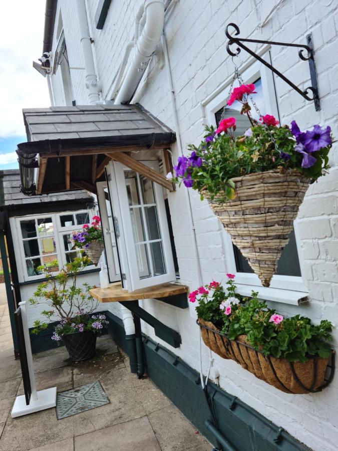 Hotel The Red Lion Kilsby Exterior foto